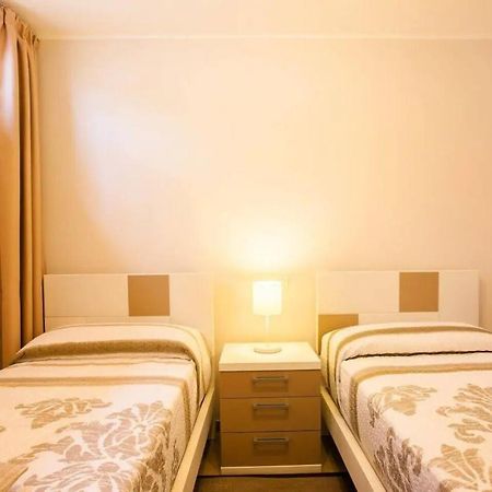 1 Bedroom Apartment For 4 People In Tenerife アデヘ エクステリア 写真