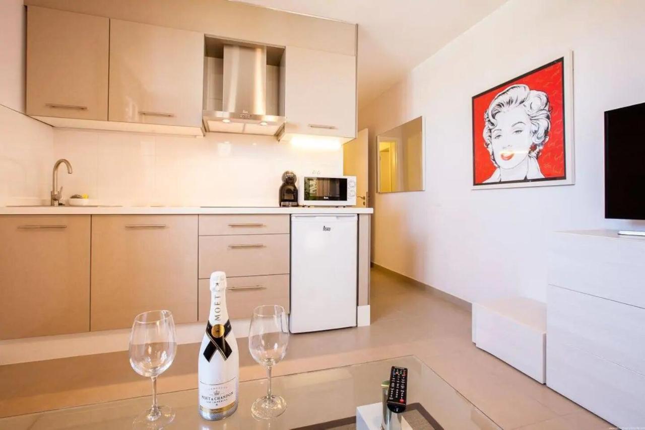 1 Bedroom Apartment For 4 People In Tenerife アデヘ エクステリア 写真